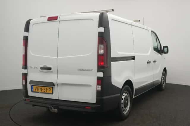Renault Trafic (2020) thumbnail 4