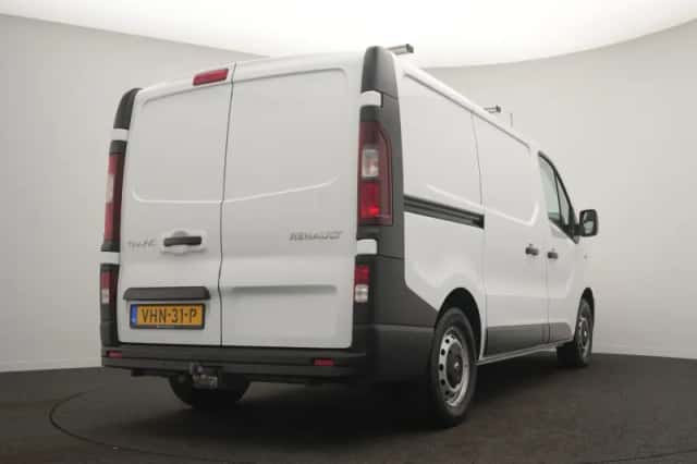 Renault Trafic (2020) thumbnail 6