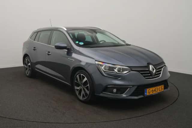 Renault Mégane (2019) thumbnail 2