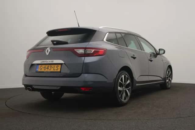 Renault Mégane (2019) thumbnail 6