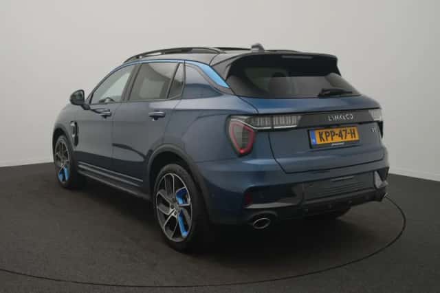 Lynk & Co 01 (2023) thumbnail 3