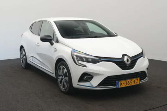 Renault Clio (2020) thumbnail 2