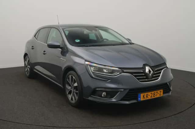 Renault Mégane (2016) thumbnail 2