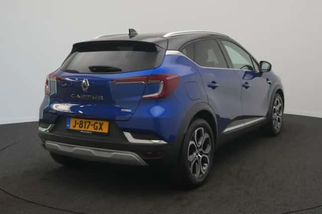 Renault Captur (2020) thumbnail 4