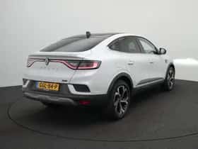 Renault Arkana (2024) thumbnail 4