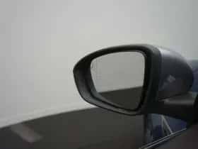 Renault Mégane (2018) thumbnail 18