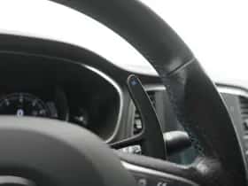 Renault Mégane (2018) thumbnail 25