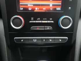 Renault Mégane (2018) thumbnail 39