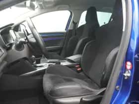 Renault Mégane (2018) thumbnail 6