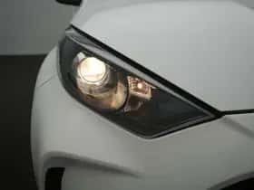 Toyota Yaris (2023) thumbnail 12