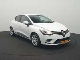 Renault Clio (2016) thumbnail 2