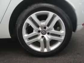 Renault Clio (2016) thumbnail 7