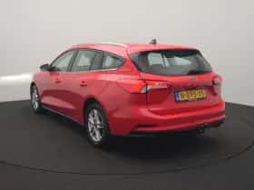 Ford Focus (2022) thumbnail 3