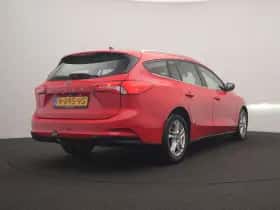 Ford Focus (2022) thumbnail 6