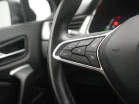 Renault Captur (2020) thumbnail 18