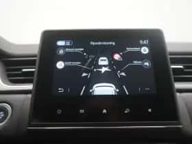 Renault Captur (2020) thumbnail 32