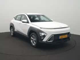 Hyundai Kona (2024) thumbnail 2
