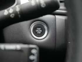 Renault Captur (2023) thumbnail 18