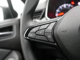 Renault Clio (2019) thumbnail 15