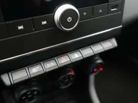 Renault Clio (2019) thumbnail 23