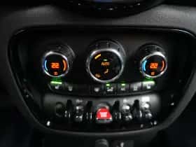 MINI Clubman (2023) thumbnail 29