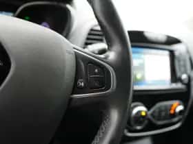 Renault Captur (2019) thumbnail 17