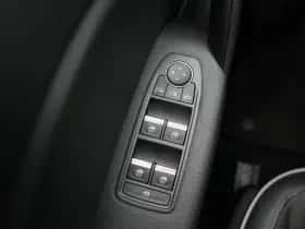 Renault Captur (2020) thumbnail 24