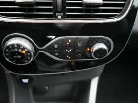 Renault Clio (2018) thumbnail 25