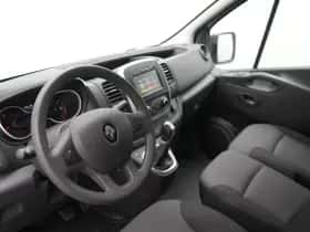 Renault Trafic (2021) thumbnail 15