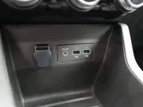 Renault Clio (2022) thumbnail 22