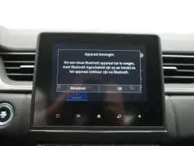 Renault Captur (2020) thumbnail 34