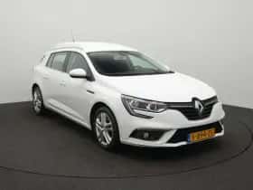 Renault Mégane (2019) thumbnail 2