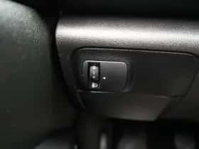 Renault Mégane (2019) thumbnail 18