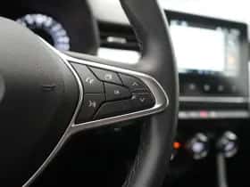 Renault Clio (2022) thumbnail 17