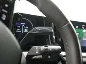 Renault Mégane E-Tech (2022) thumbnail 19