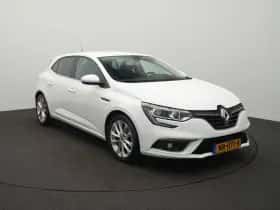 Renault Mégane (2017) thumbnail 2