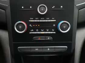 Renault Mégane (2017) thumbnail 23