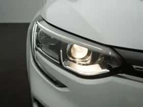 Renault Mégane (2017) thumbnail 9