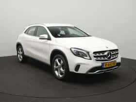 Mercedes-Benz GLA (2019) thumbnail 2