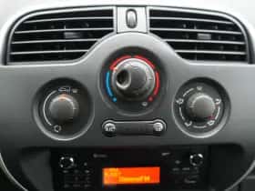 Renault Kangoo (2019) thumbnail 21
