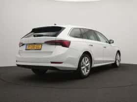 Škoda Octavia (2022) thumbnail 6