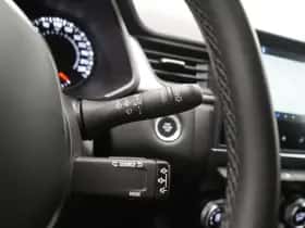 Renault Captur (2022) thumbnail 19