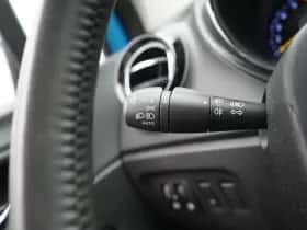 Renault Captur (2015) thumbnail 20