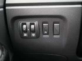 Renault Captur (2015) thumbnail 21