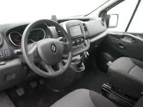 Renault Trafic (2020) thumbnail 16