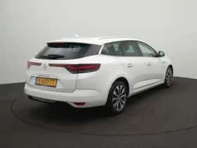 Renault Mégane (2022) thumbnail 4