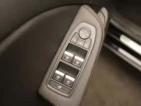 Renault Clio (2019) thumbnail 17