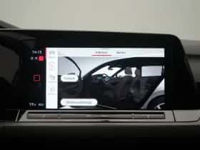 Volkswagen Golf (2021) thumbnail 35