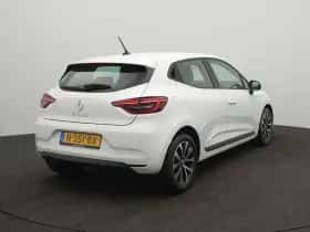 Renault Clio (2021) thumbnail 4