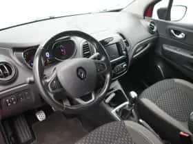 Renault Captur (2017) thumbnail 15